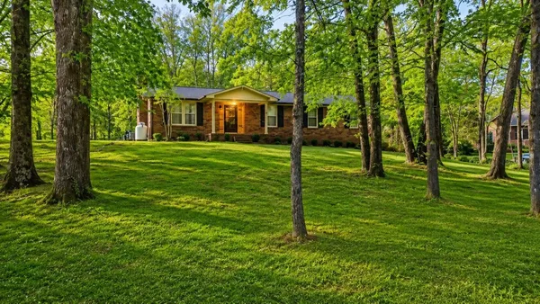 7311 Henry Road, Fairview, TN 37062