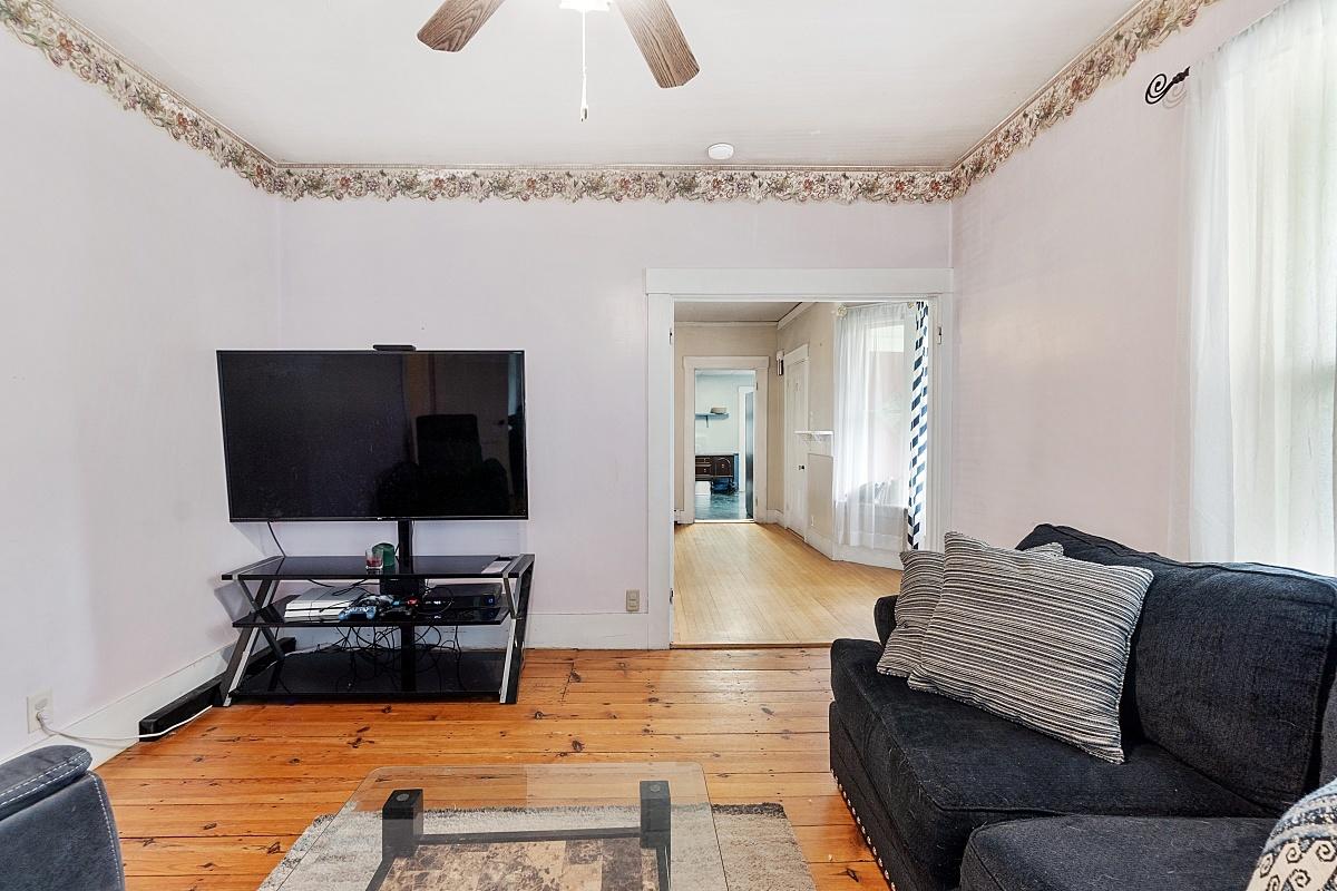 92 Sullivan Street Berwick, ME 03901 - Photo 16 of 43 92 Sullivan Street Berwick Maine_0023_ML