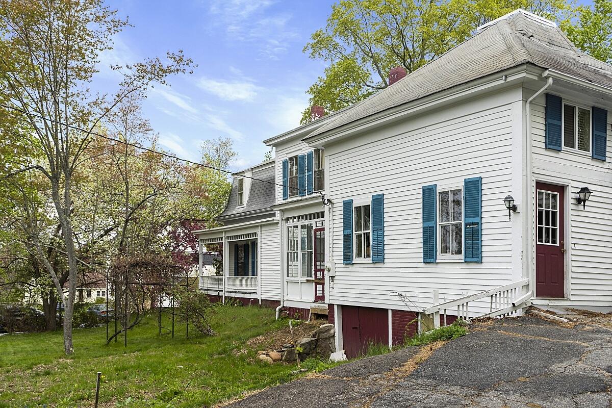 92 Sullivan Street Berwick, ME 03901 - Photo 39 of 43 92 Sullivan Street Berwick Maine_0054_ML