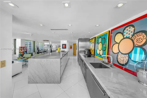 $2,750,000 | 400 South Pointe Drive, Unit 2310, Miami Beach, FL 33139