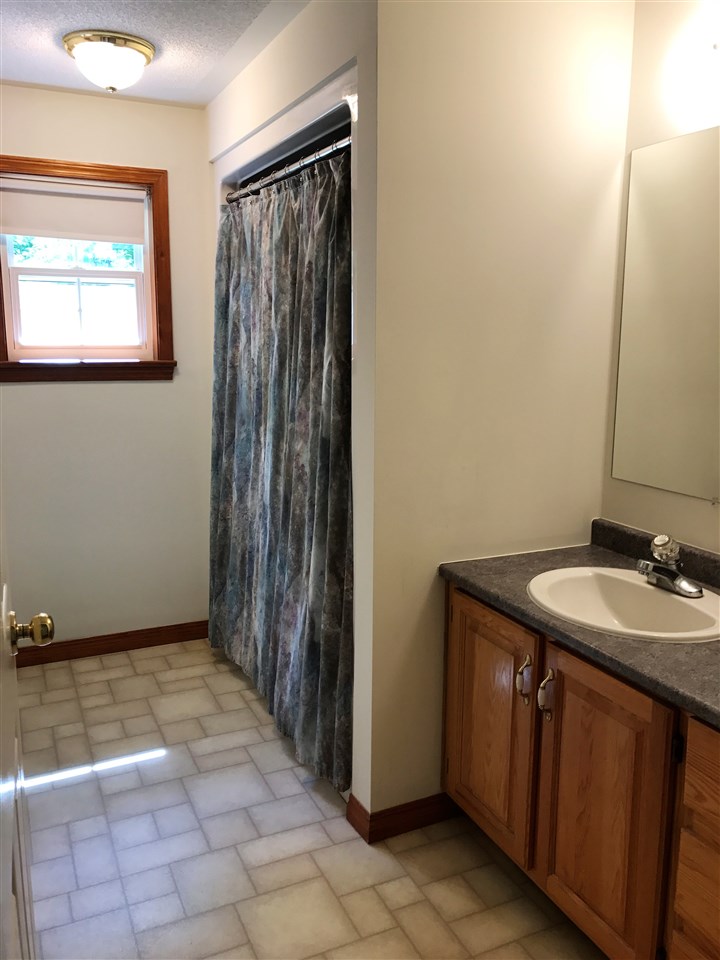 102 Four Rod Road Rochester, NH 03867 - Photo 11 of 24