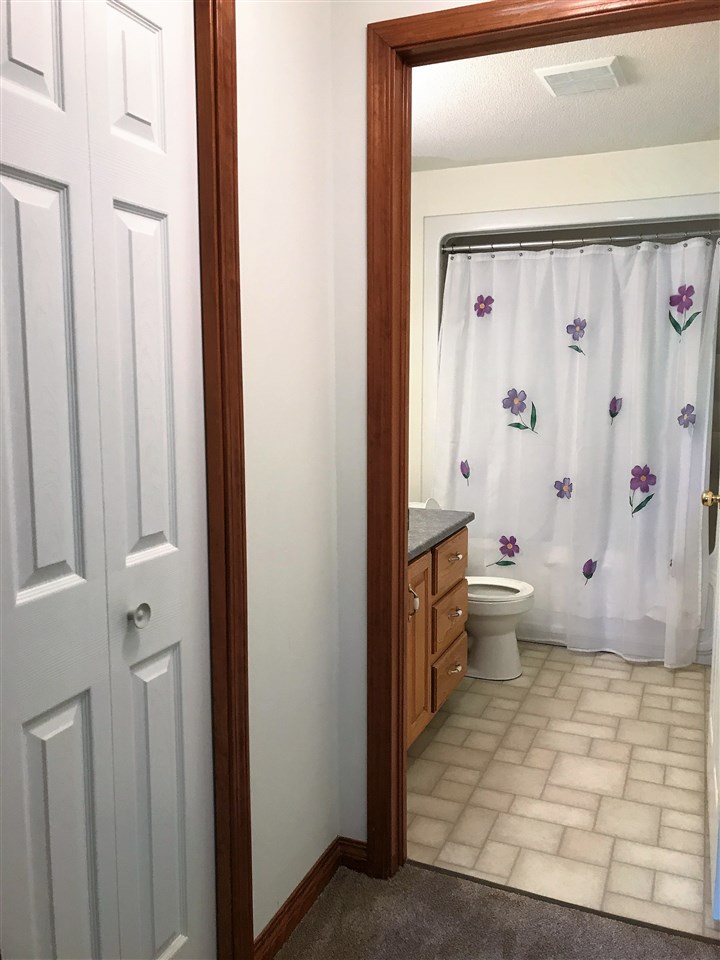 102 Four Rod Road Rochester, NH 03867 - Photo 16 of 24
