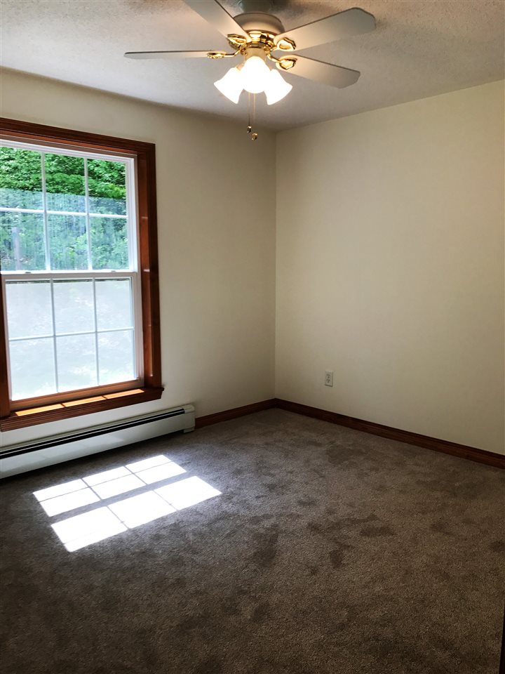 102 Four Rod Road Rochester, NH 03867 - Photo 20 of 24
