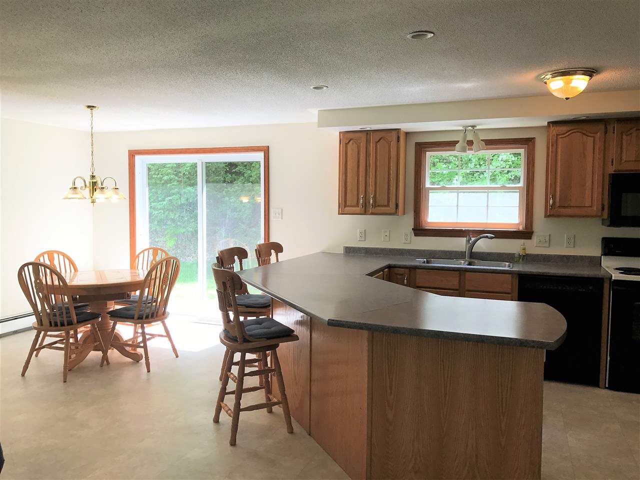 102 Four Rod Road Rochester, NH 03867 - Photo 7 of 24
