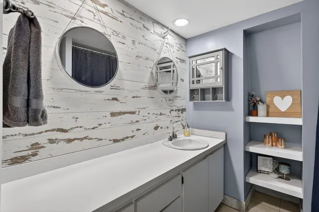 $280,000 | 5612 Southeast Riverboat Drive, Unit 104, Stuart, FL 34997