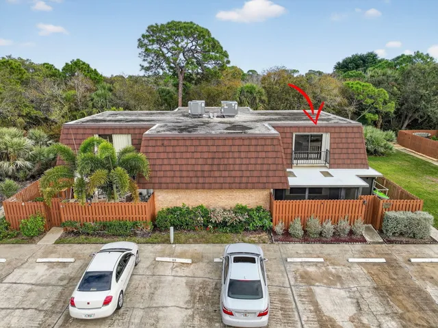 $280,000 | 5612 Southeast Riverboat Drive, Unit 104, Stuart, FL 34997