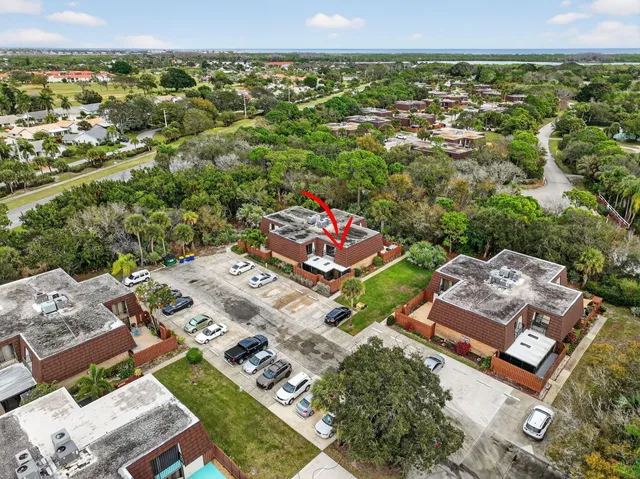 $280,000 | 5612 Southeast Riverboat Drive, Unit 104, Stuart, FL 34997