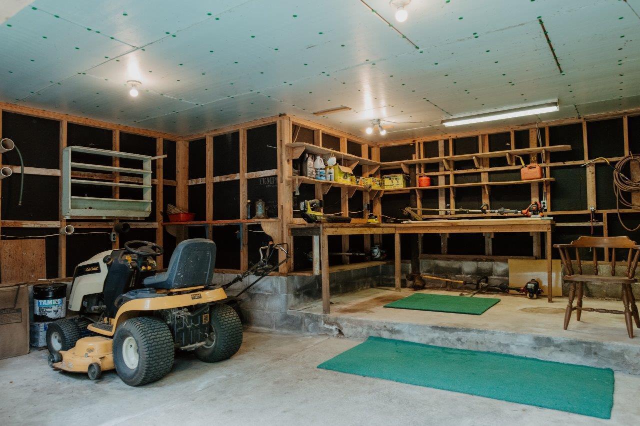 202 Keith Road Tunnel Hill, GA 30755 - Photo 21 of 100 Workshop