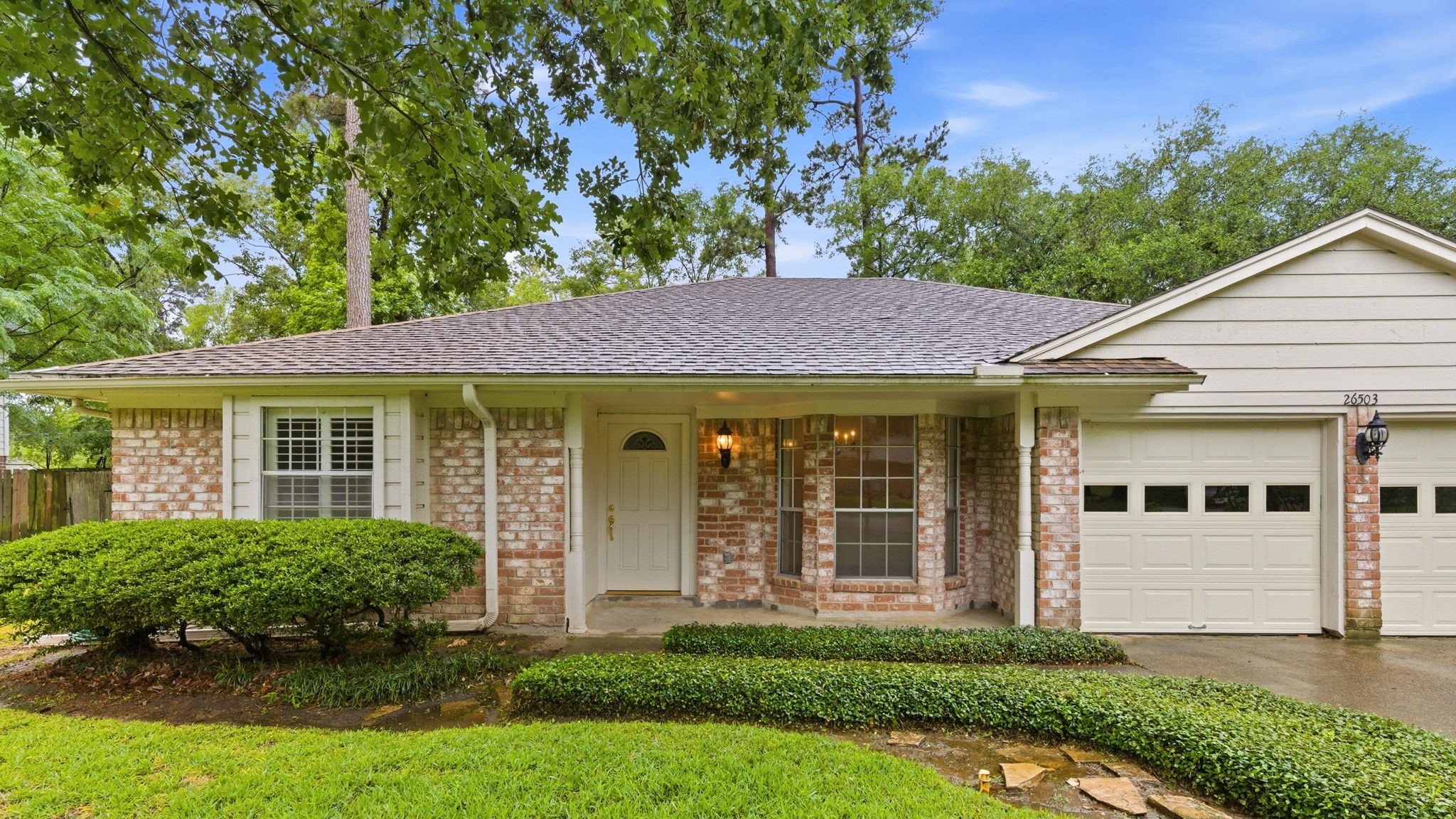 26503 Hillside Drive Spring, TX 77386 - Photo 4 of 28 Covered Front Porch