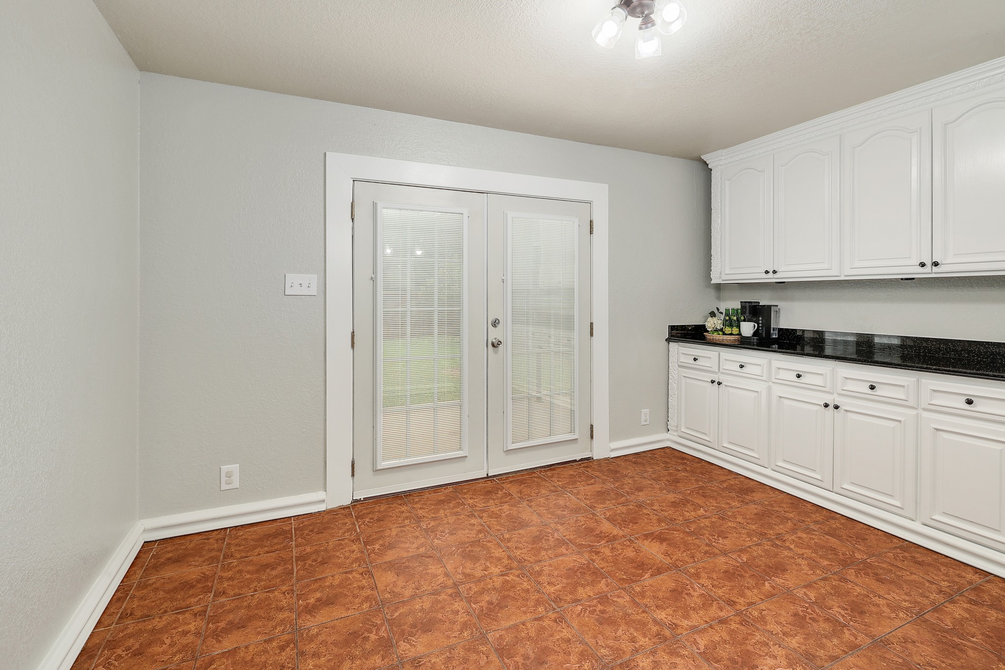 335 Mistletoe Lane Kyle, TX 78640 - Photo 15 of 40