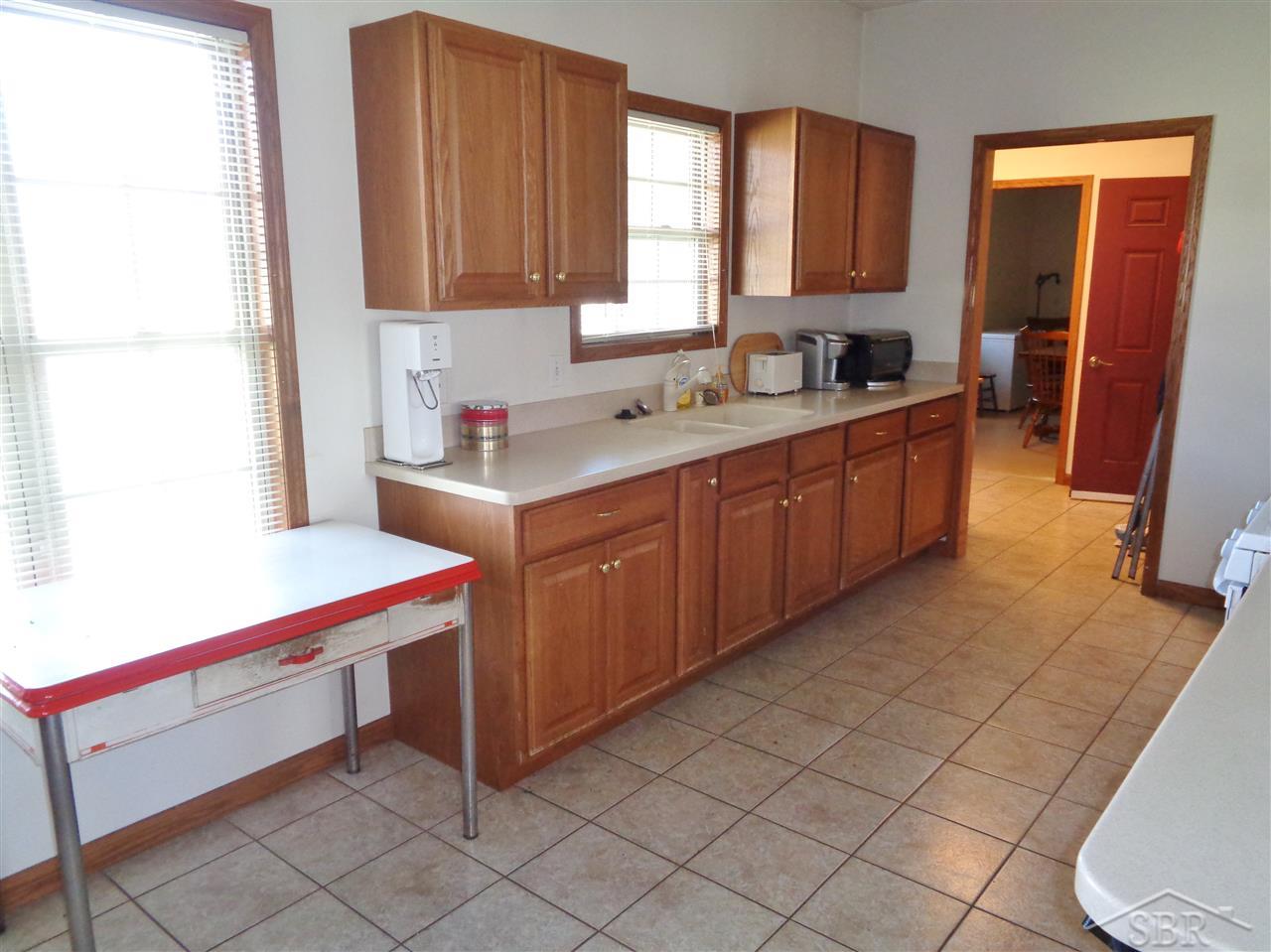 7390 Trinklein Road Saginaw, MI 48609 - Photo 4 of 20 31283801-3.JPG
