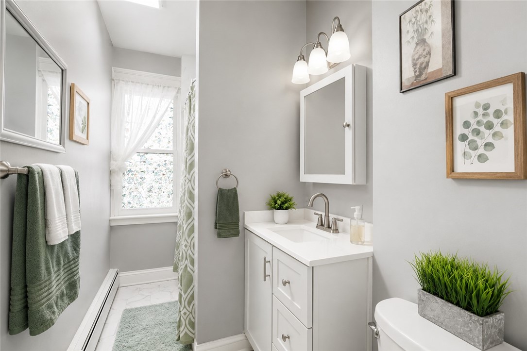 414 Rathbun Street Woonsocket, RI 02895 - Photo 22 of 40