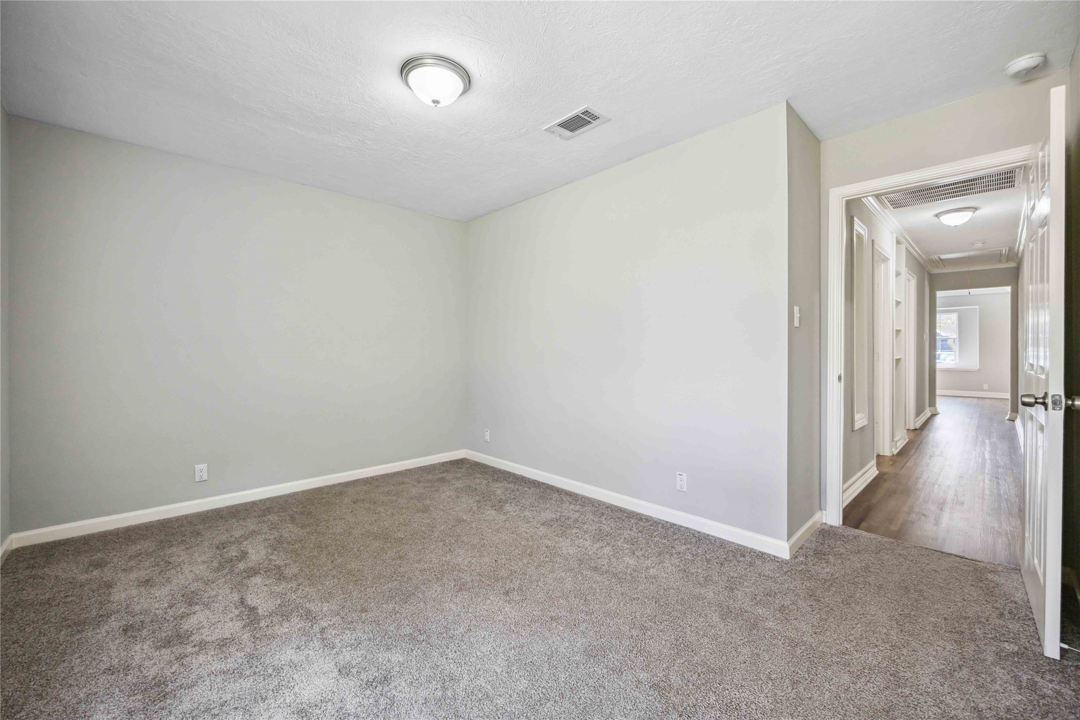 7150 Mobud Drive Houston, TX 77074 - Photo 23 of 29 The 4th bedroom makes a comfortable place for any family member or guest.