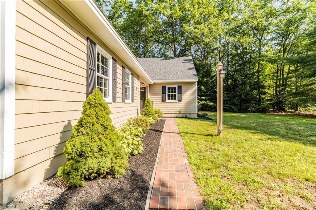 12 Hillcrest Road Windham, ME 04062 - Photo 18 of 33 Photo