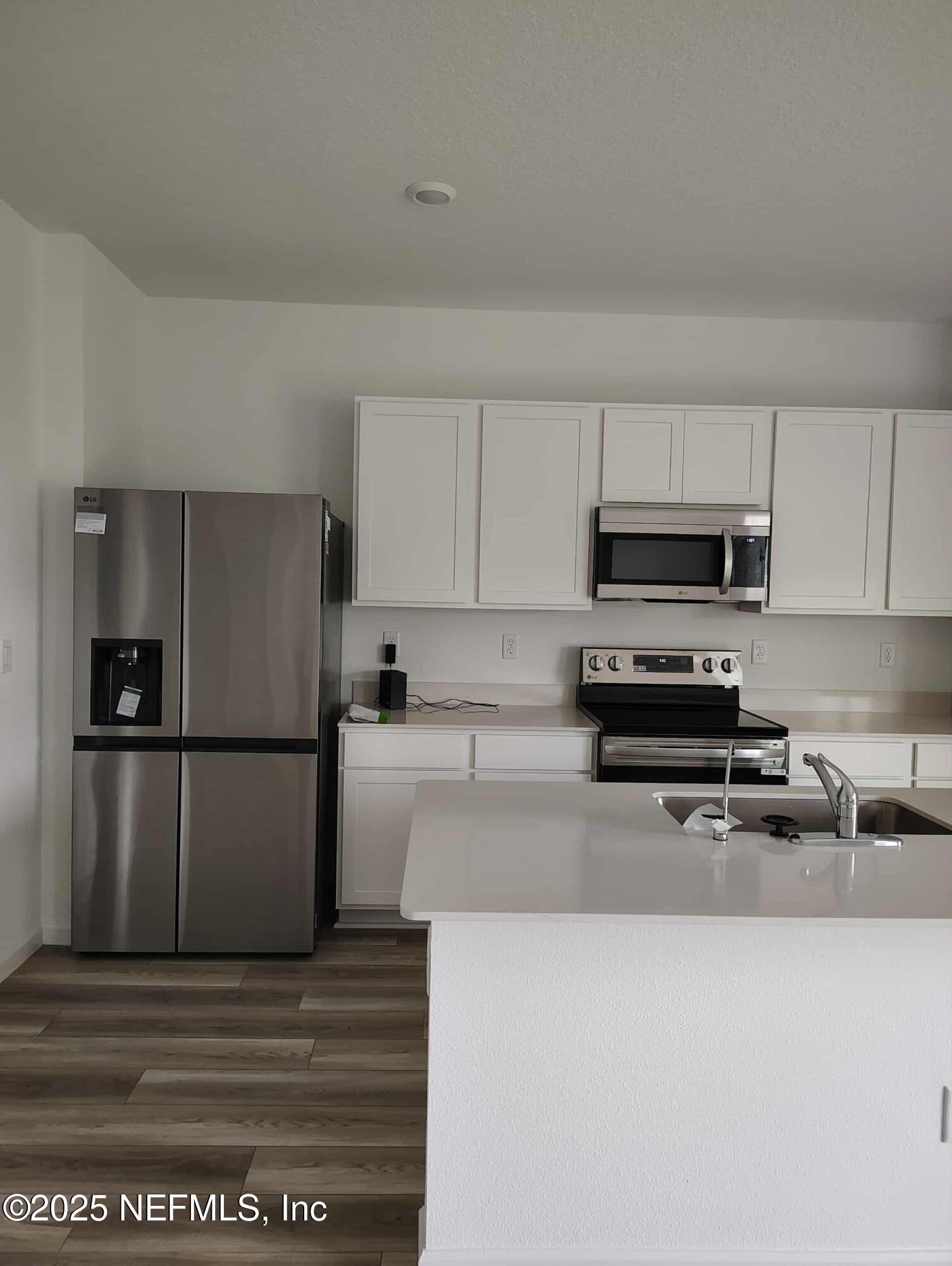 2829 Grand Finale Street Green Cove Springs, FL 32043 - Photo 2 of 22 51272568-b889-4c25-b720-e6f73b7b5c6b