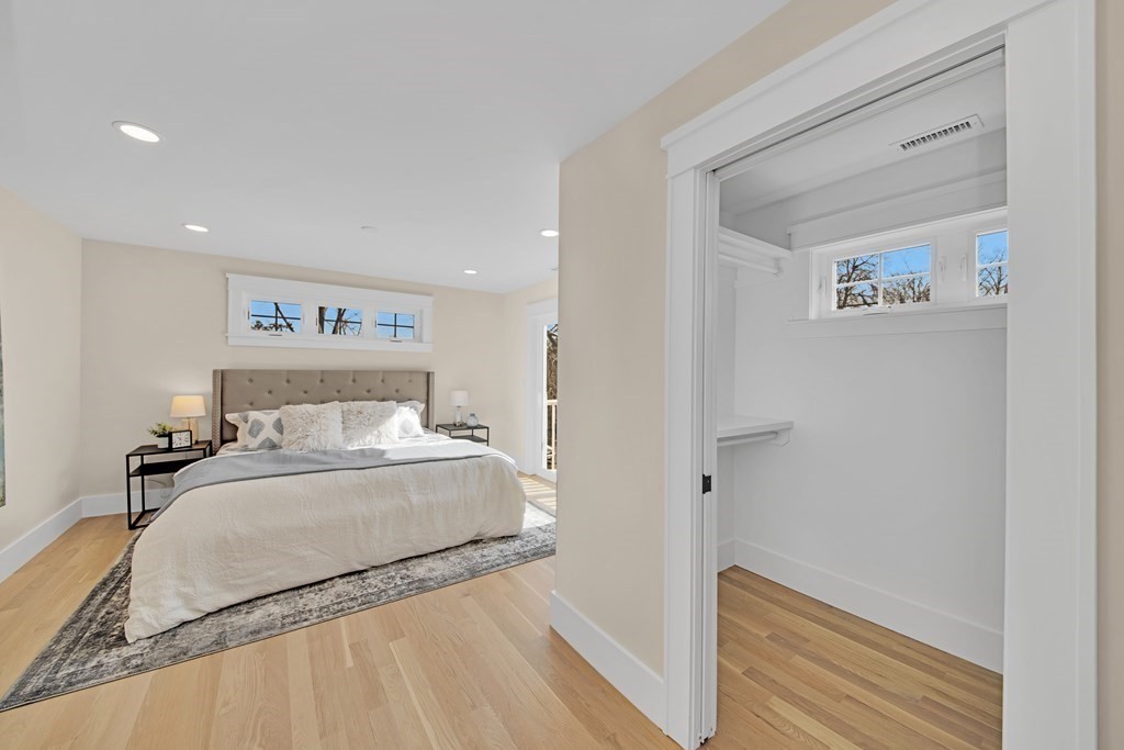 401 Albemarle Road, Unit 2 Newton, MA 02460 - Photo 14 of 42