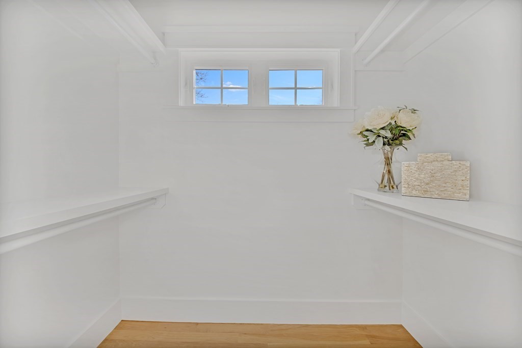 401 Albemarle Road, Unit 2 Newton, MA 02460 - Photo 19 of 42