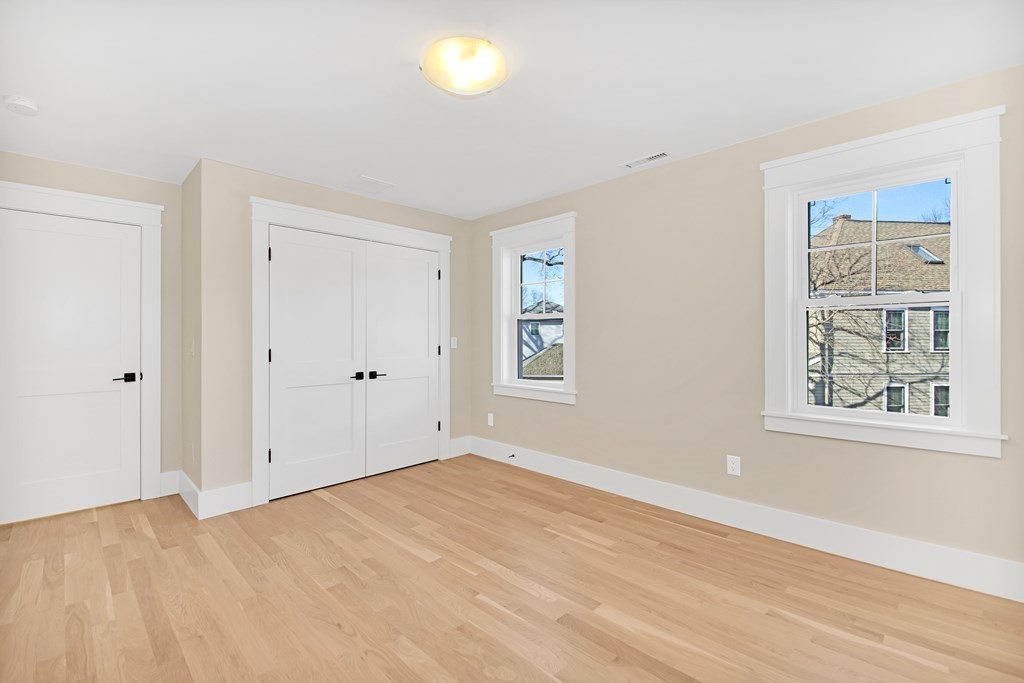 401 Albemarle Road, Unit 2 Newton, MA 02460 - Photo 25 of 42