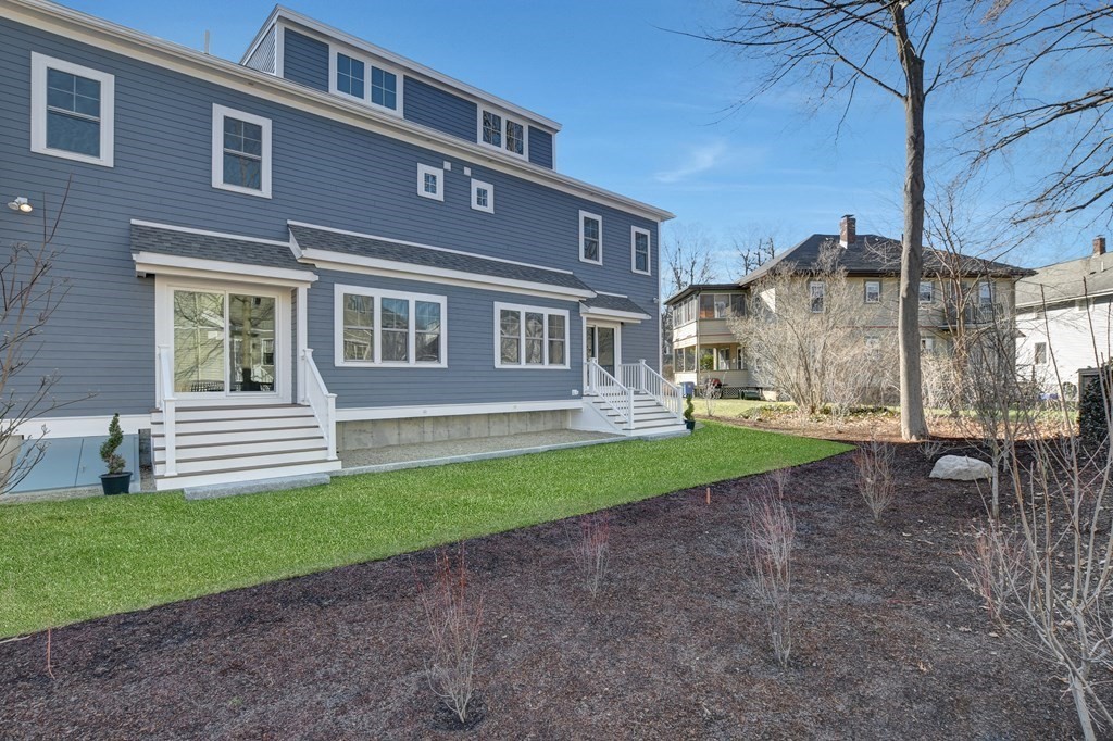 401 Albemarle Road, Unit 2 Newton, MA 02460 - Photo 38 of 42