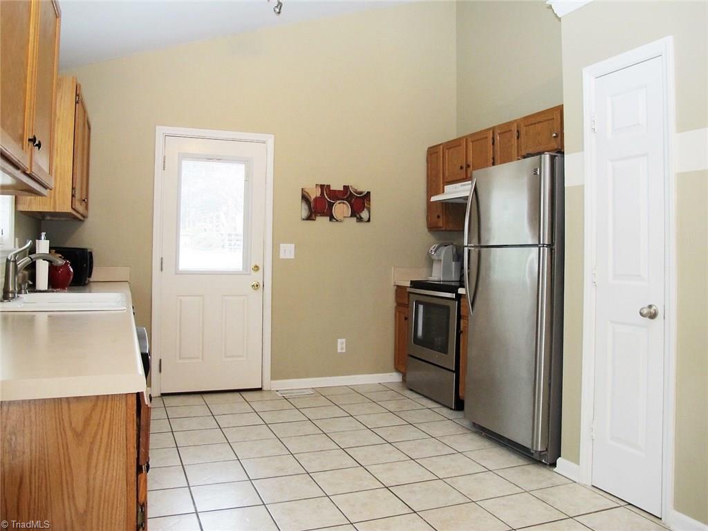 7999 Bartonshire Drive Oak Ridge, NC 27310 - Photo 7 of 11 Gallery Image 7