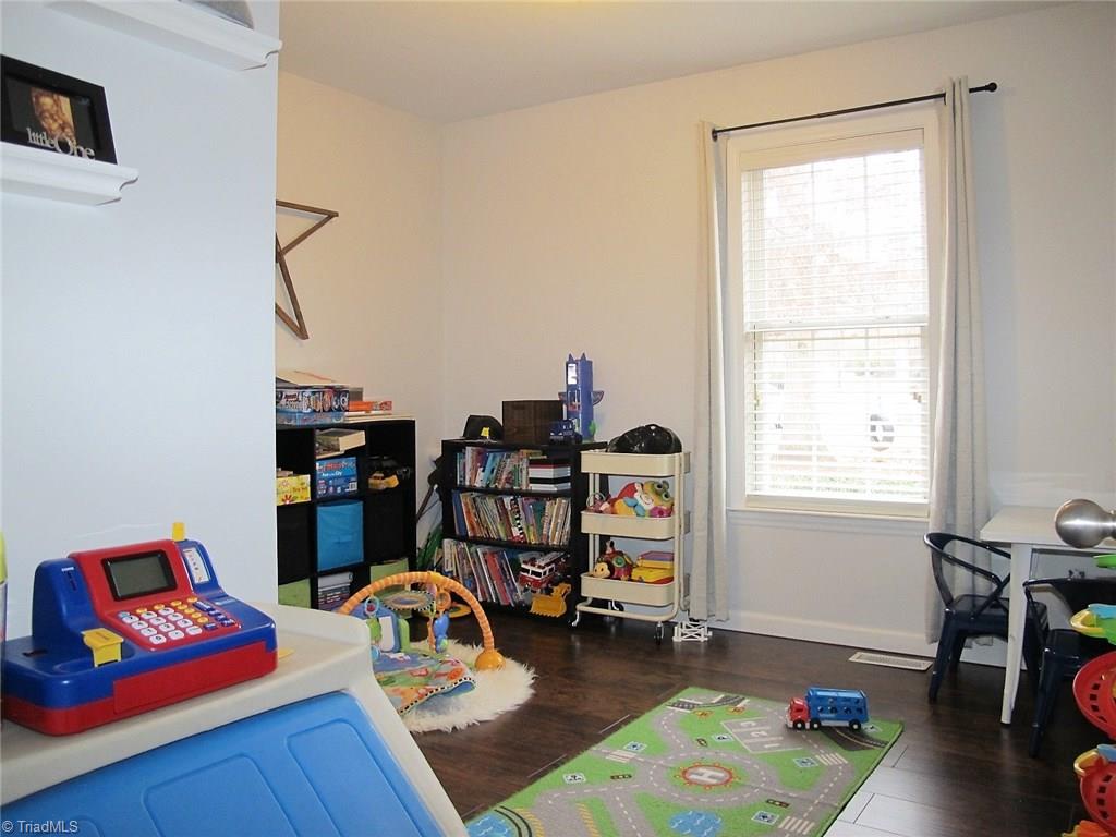 7999 Bartonshire Drive Oak Ridge, NC 27310 - Photo 10 of 11 Gallery Image 10