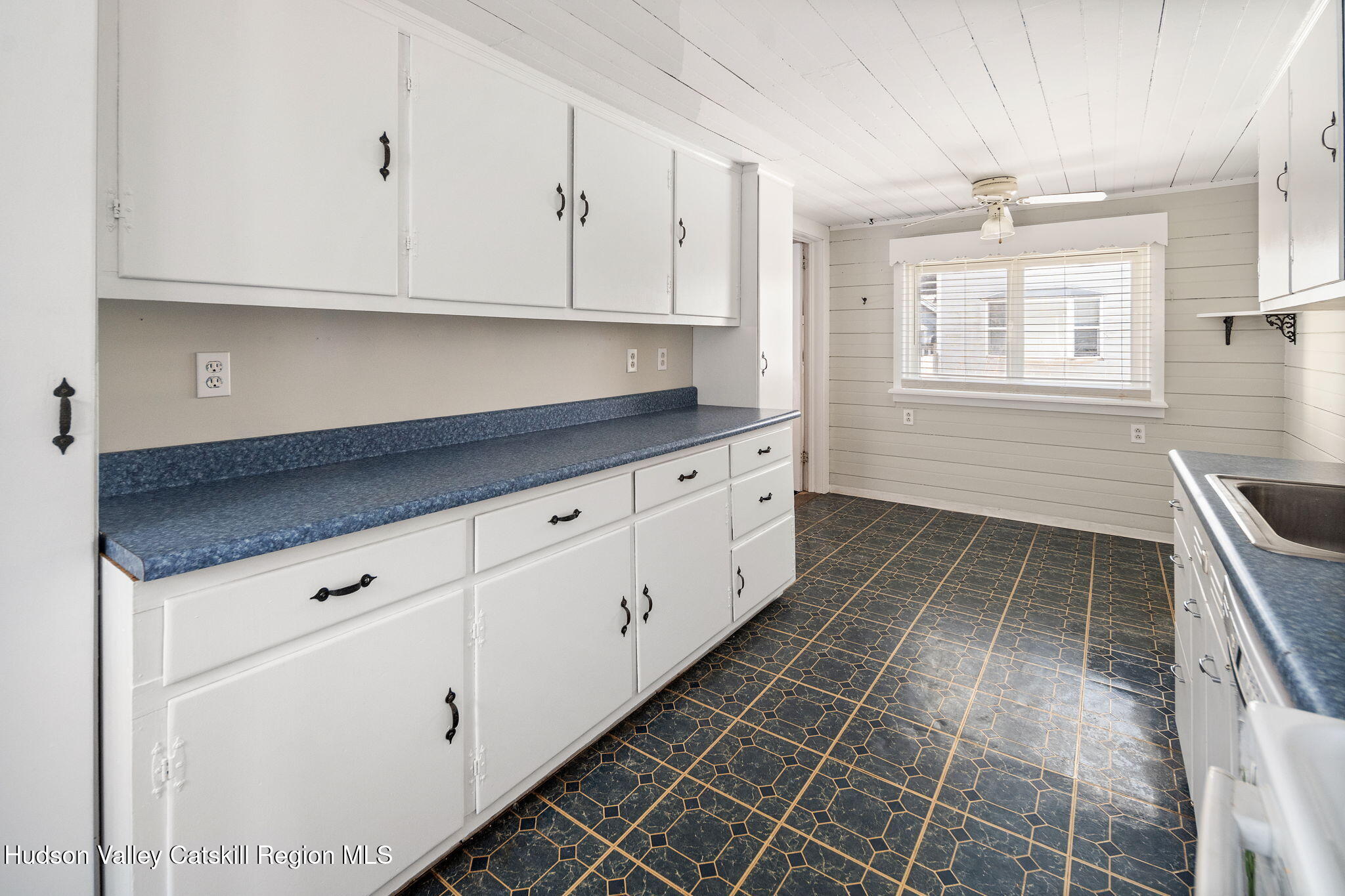 232 Main Street Middleburgh, NY 12122 - Photo 23 of 62 23-232MainSt_19