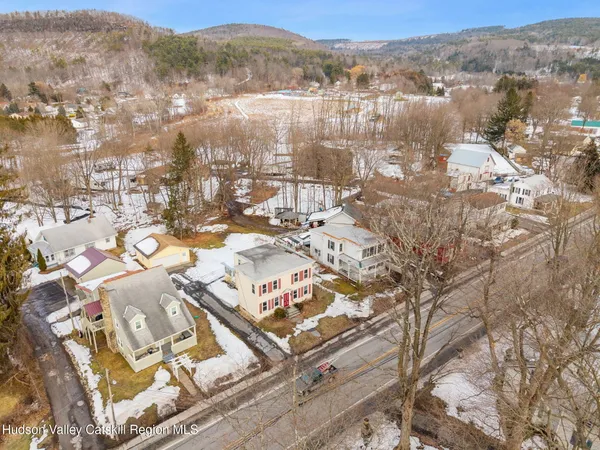 $229,900 | 232 Main Street, Middleburgh, NY 12122