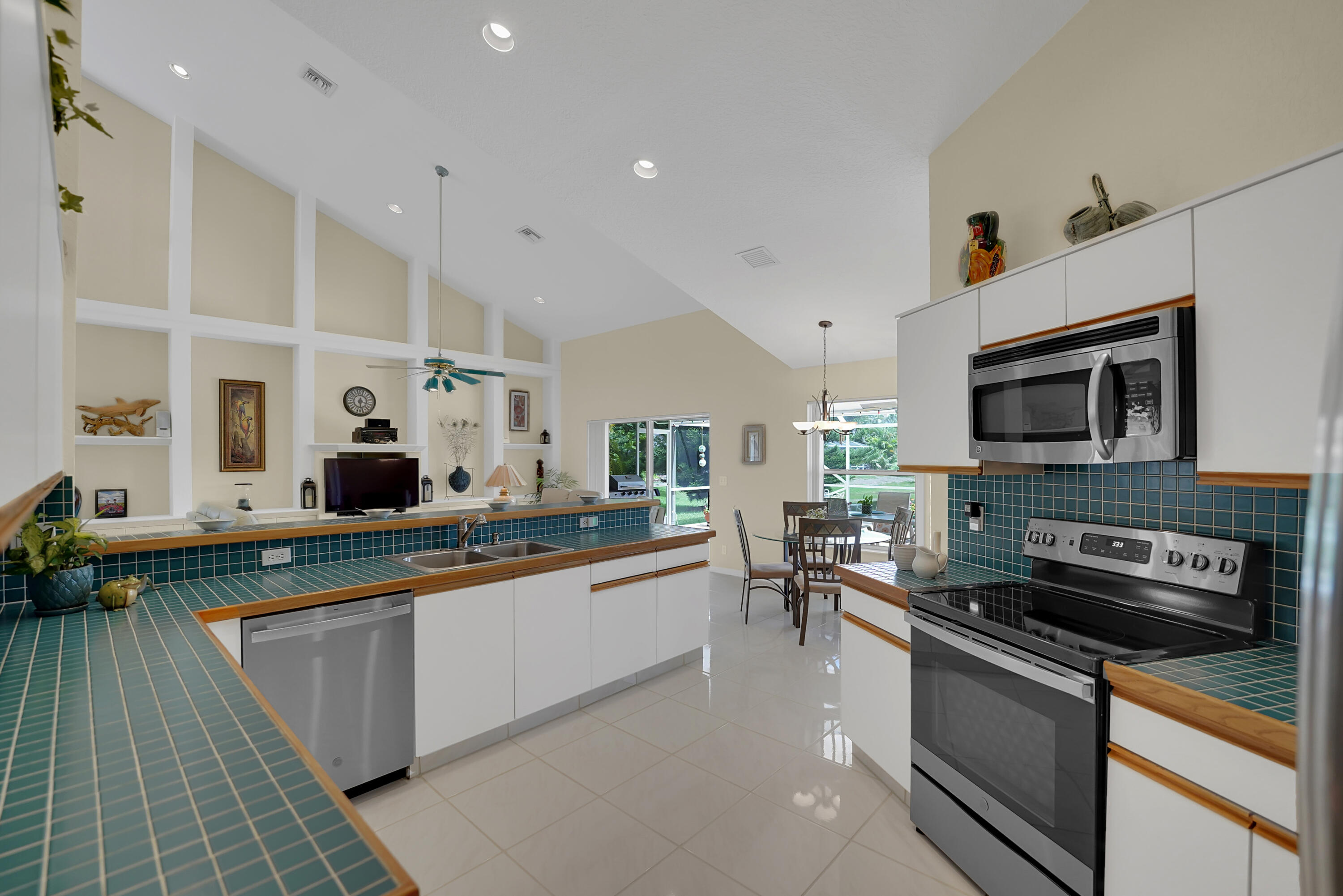 22331 Kettle Creek Way Boca Raton, FL 33428 - Photo 19 of 86 DSC01618