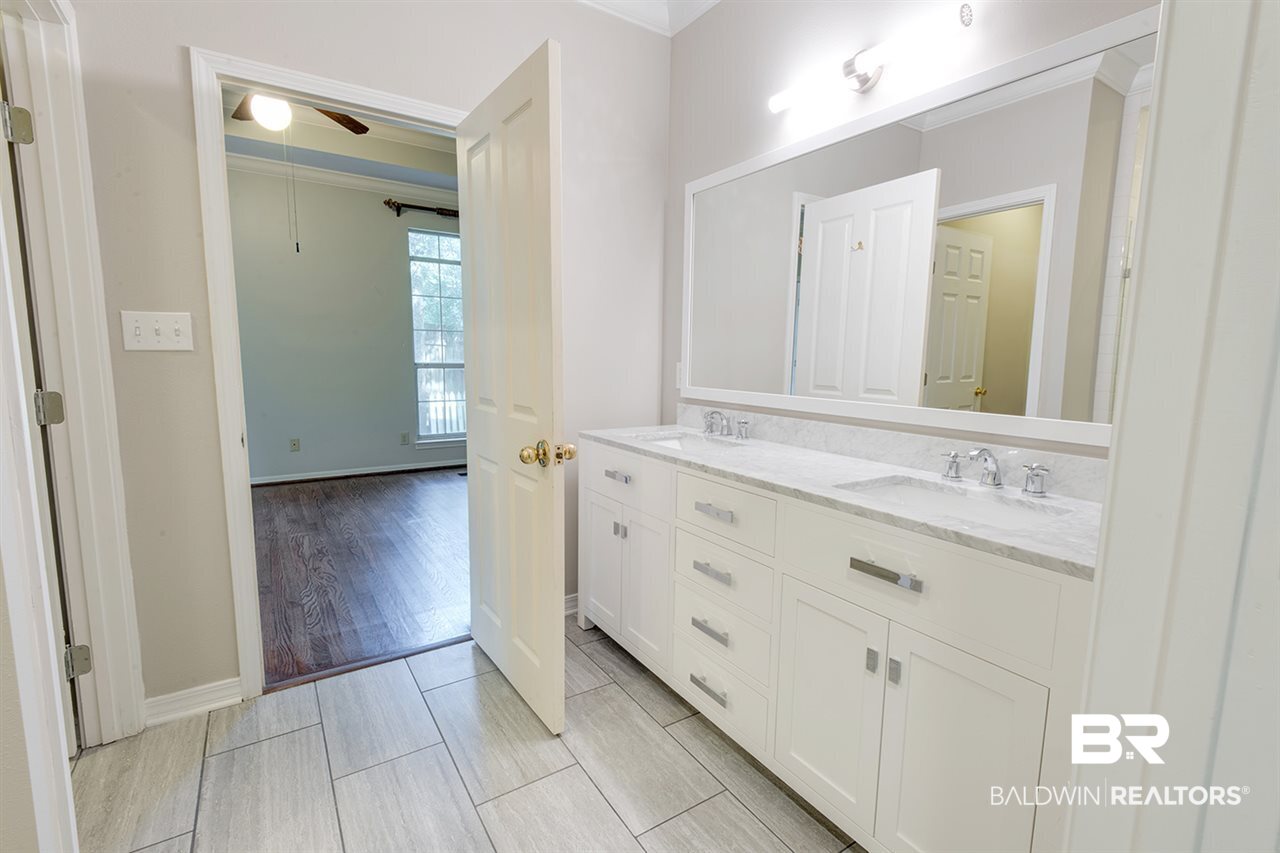 458 Ivy Circle Fairhope, AL 36532 - Photo 14 of 19 Dual Vanity Sinks