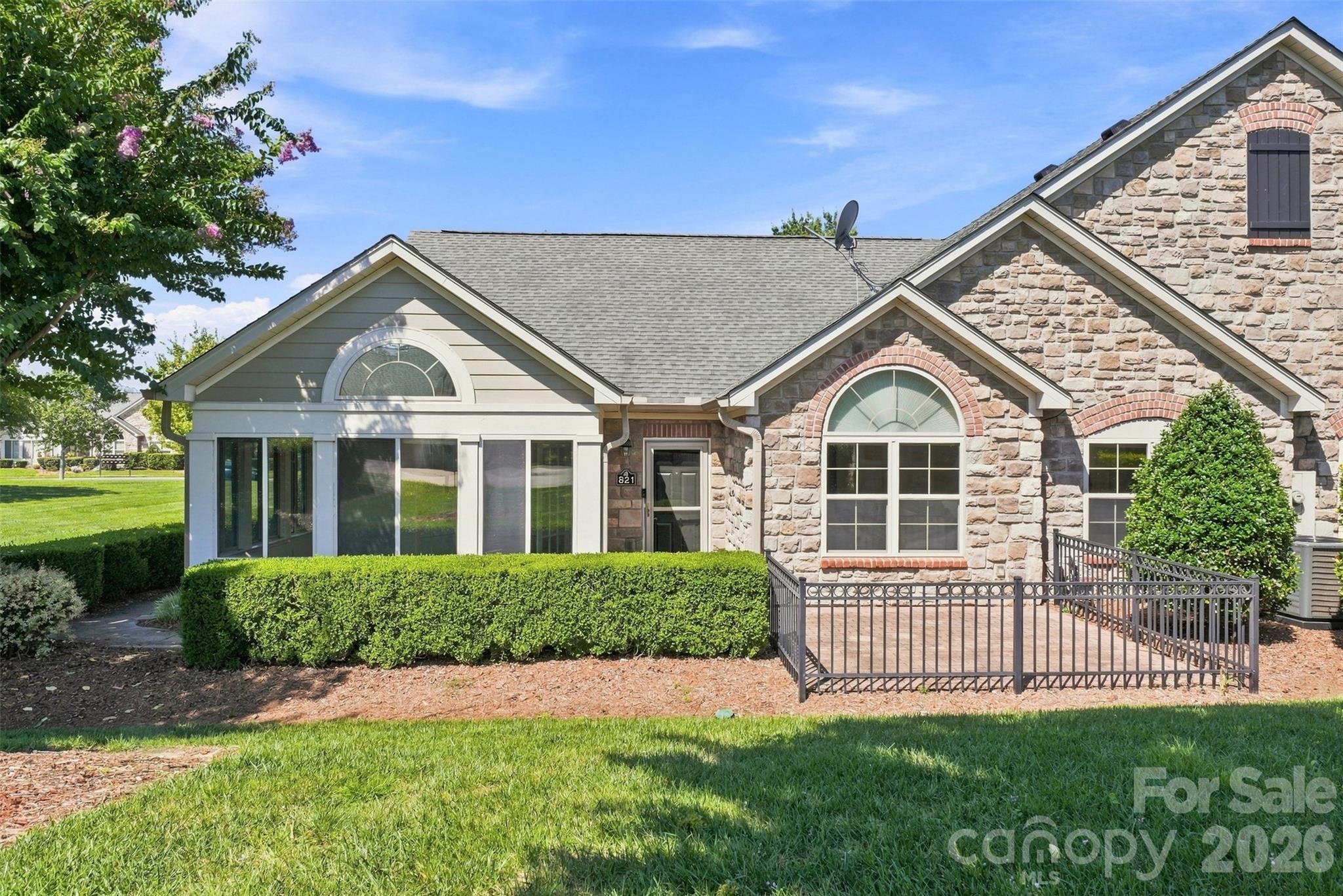821 Ledgestone Court Tega Cay, SC 29708 - Photo 41 of 42 Gallery Image 41