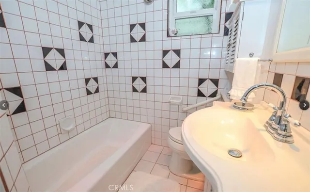 $769,000 | 634 East Kingsley Avenue, Pomona, CA 91767