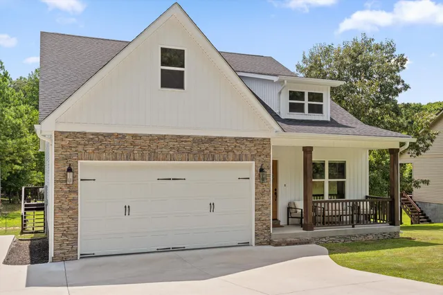 $485,000 | 3767 Lee Pike, Soddy Daisy, TN 37379