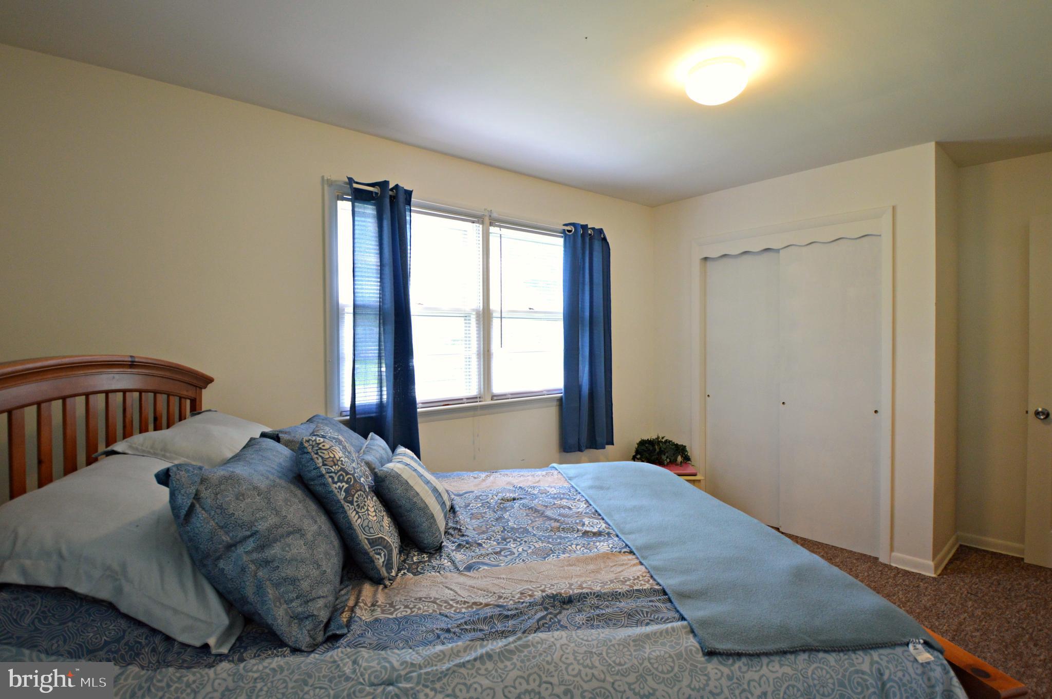 517 Yorktown Road Lancaster, PA 17603 - Photo 15 of 19 Bedroom 2