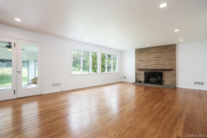 6 Jackson Road Bedford, NY 10506 - Photo 2 of 11