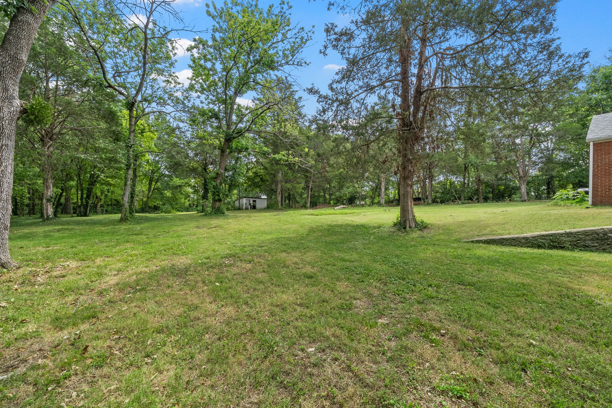 239 West Marthona Road Madison, TN 37115 - Photo 9 of 42 Gallery Image 9