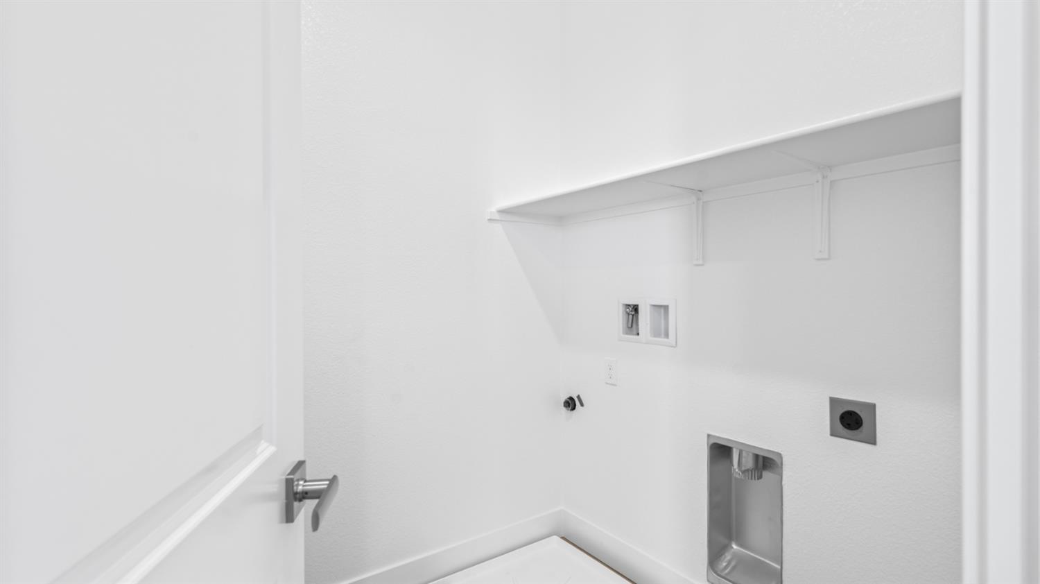 787 Lorca Street Mountain House, CA 95391 - Photo 21 of 36 a view of small space