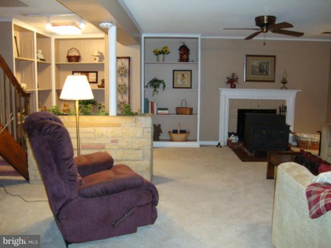 5556 Catholic Church Road Jefferson, MD 21755 - Photo 17 of 20 Family Room