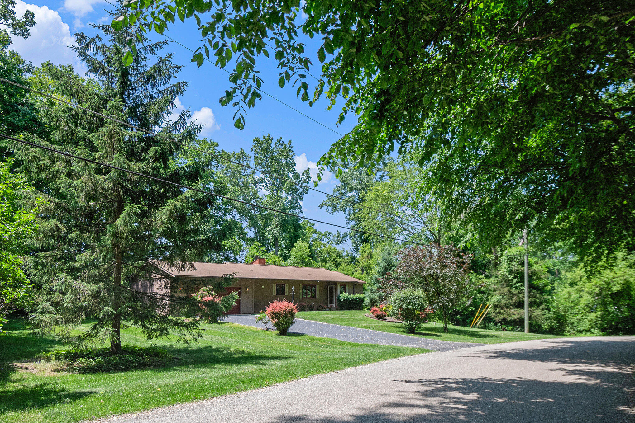 4104 Rurik Drive Howell, MI 48843 - Photo 4 of 39 002__ndp1906_761