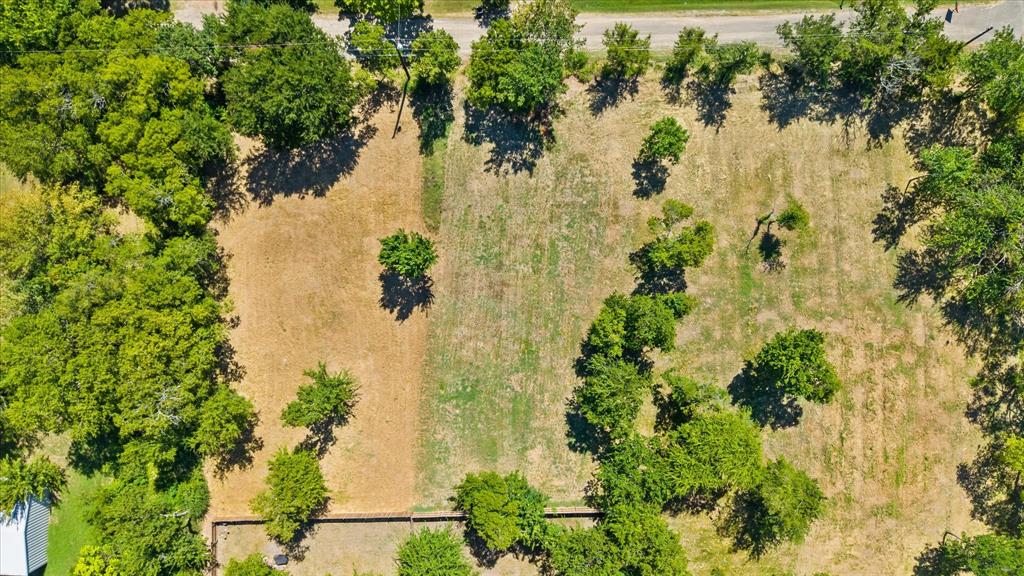 405 3rd Street Commerce, TX 75428 - Photo 12 of 26