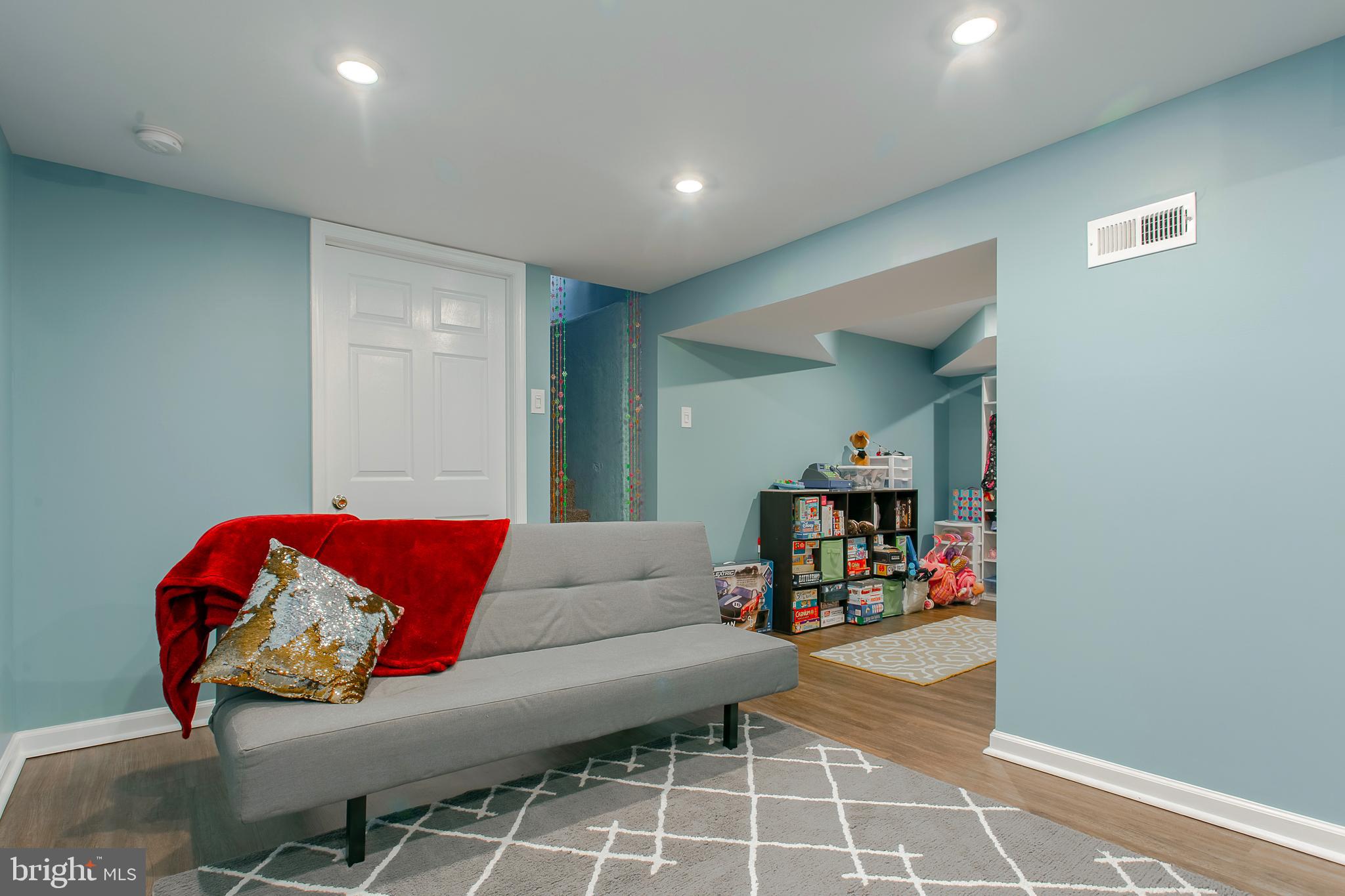 405 North Manoa Road Havertown, PA 19083 - Photo 11 of 20