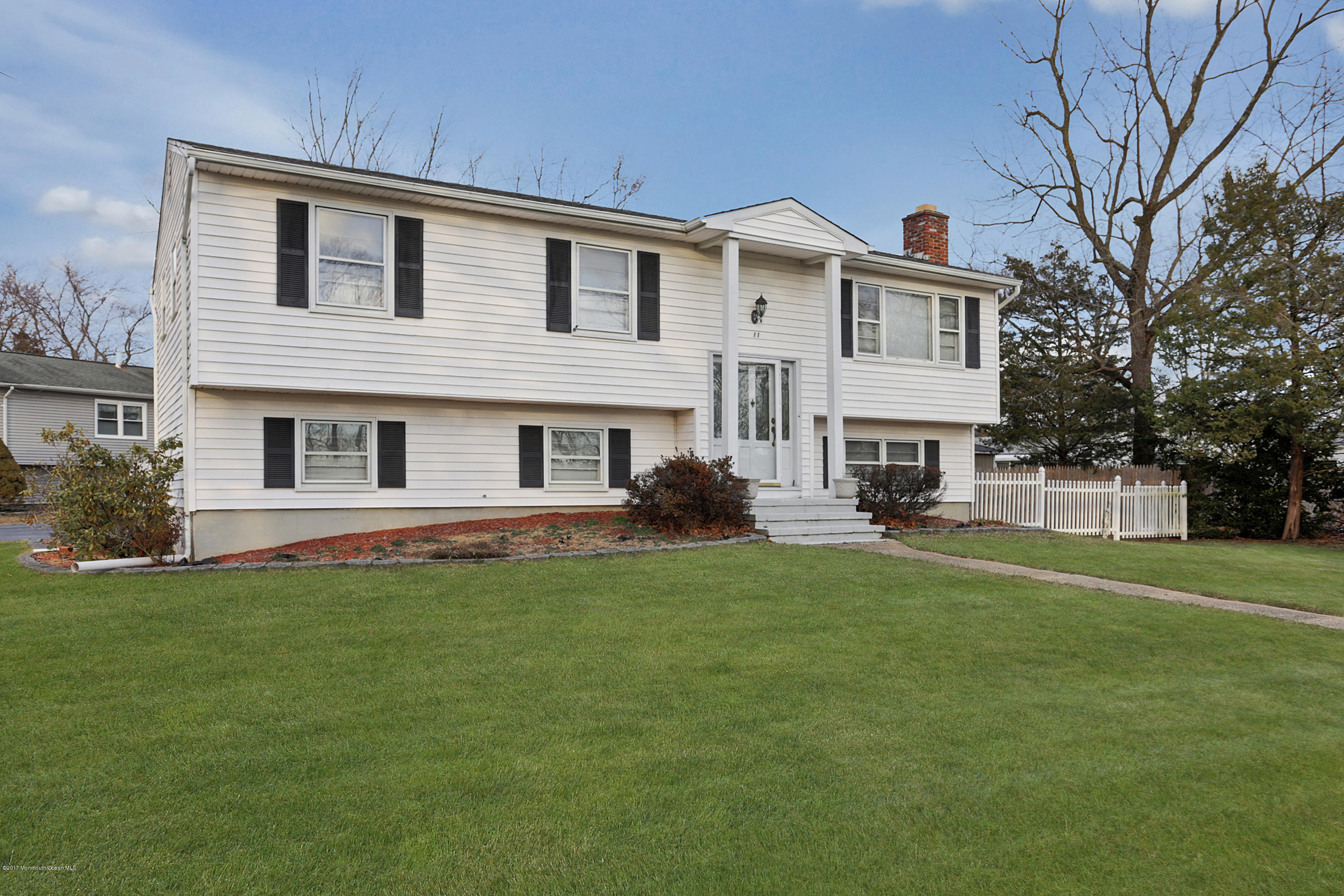 911 Bow Road Toms River, NJ 08753 - Photo 2 of 25 Convenient location in East Dover