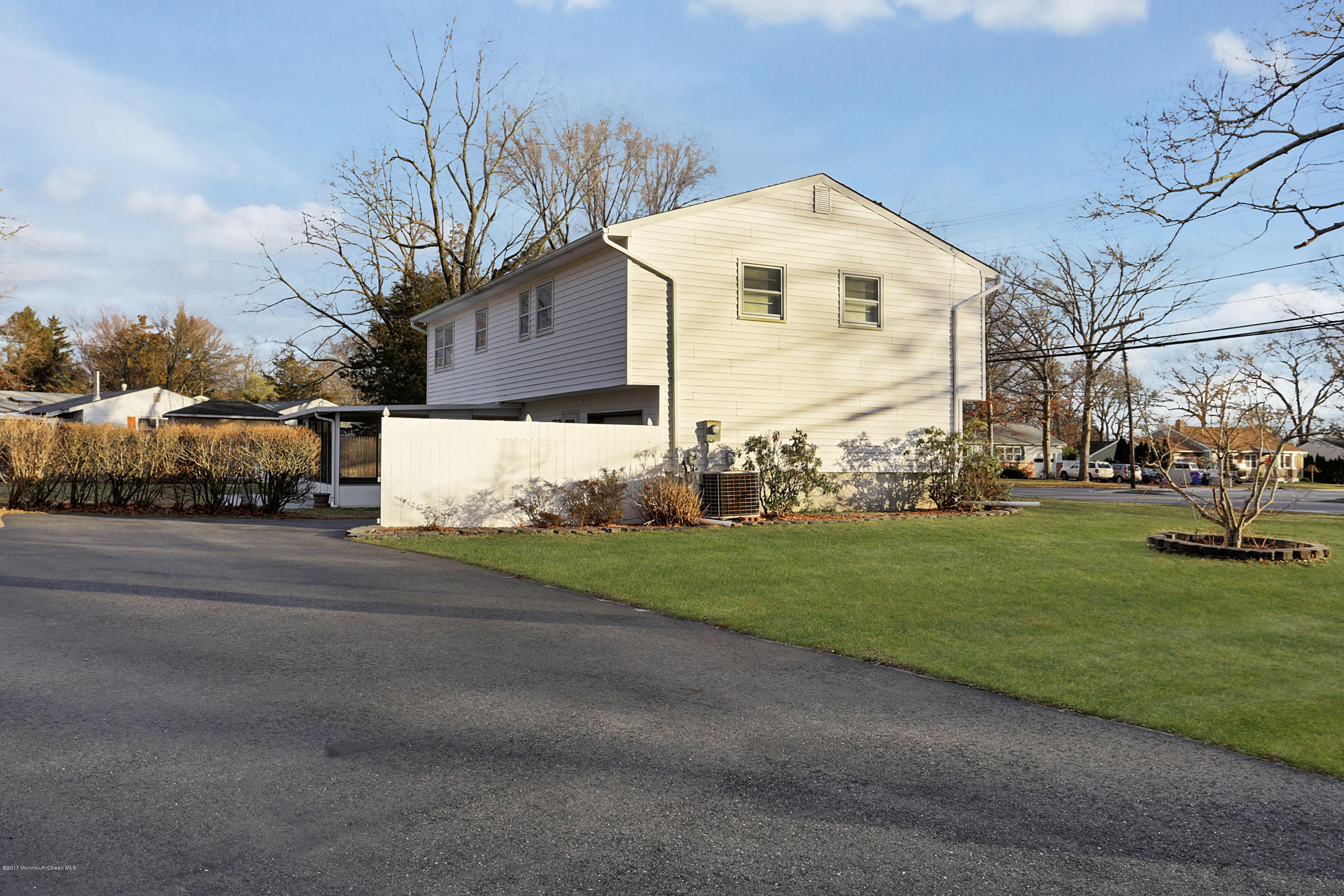 911 Bow Road Toms River, NJ 08753 - Photo 21 of 25 IMG_5532_3_4