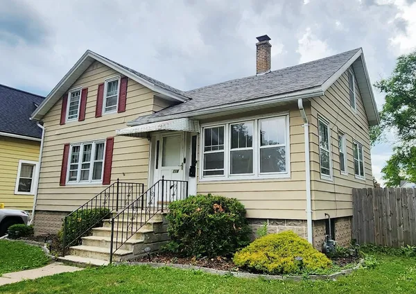 $199,900 | 118 West Arndt Street, Fond du Lac, WI 54935