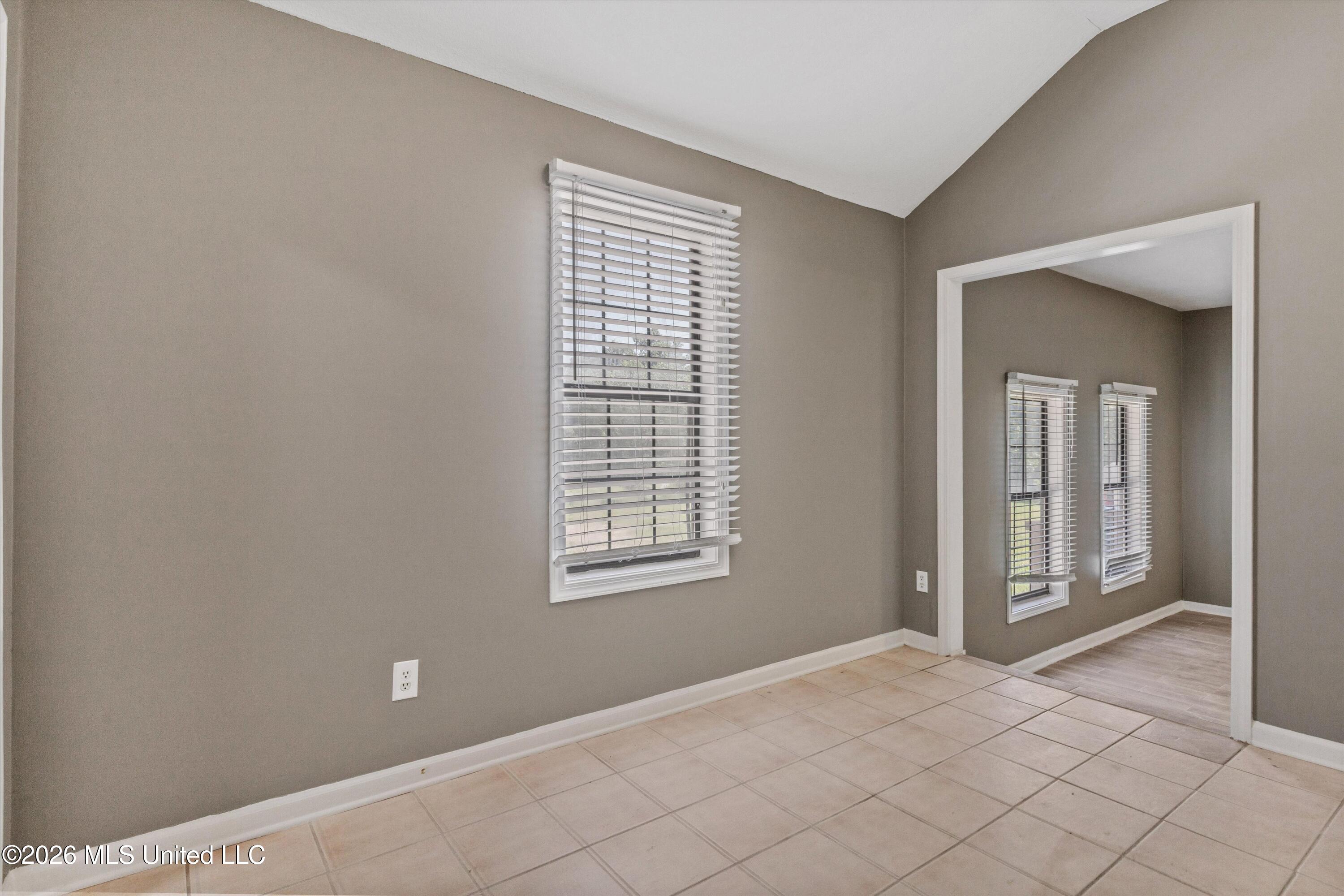 162 Forest Hill Road Byhalia, MS 38611 - Photo 8 of 28 08-162 Forest Hill Rd - 008