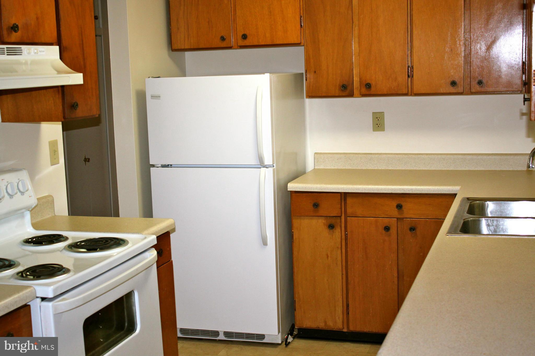 8111 Frye Road Alexandria, VA 22309 - Photo 3 of 17 Kitchen