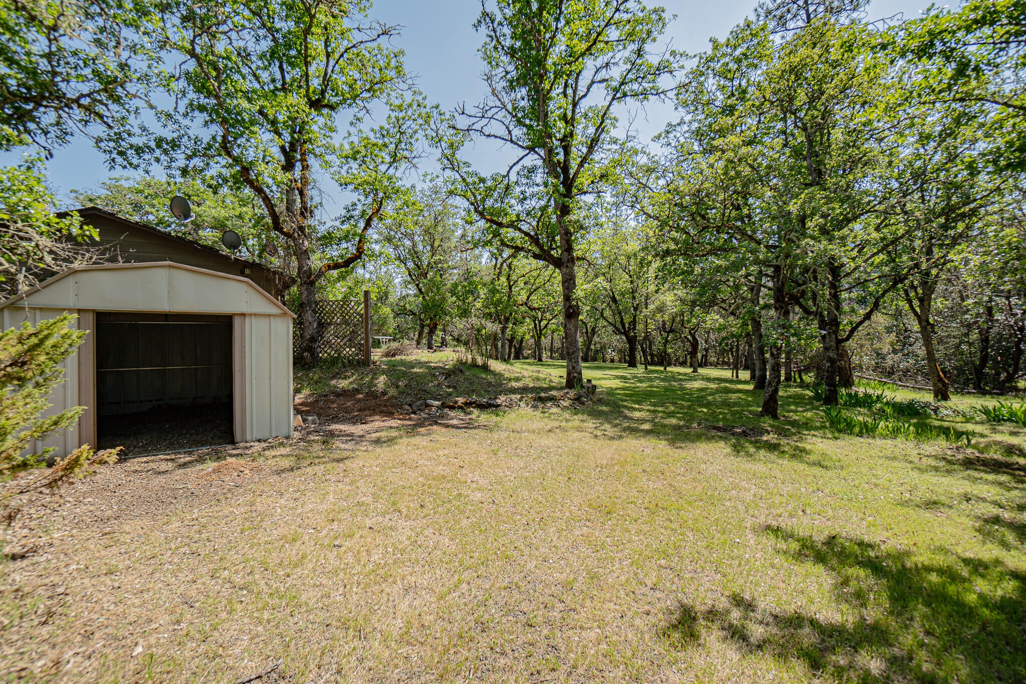 255 China Gulch Road Jacksonville, OR 97530 - Photo 30 of 47 DSC04544-HDR