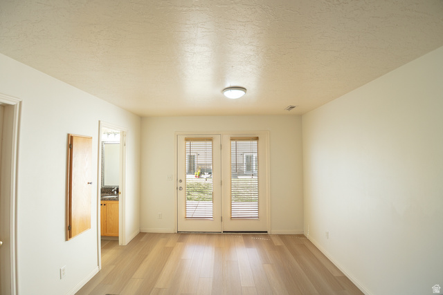 2421 North Washington Rd Boulevard, Unit R3 North Ogden, UT 84414 - Photo 4 of 15