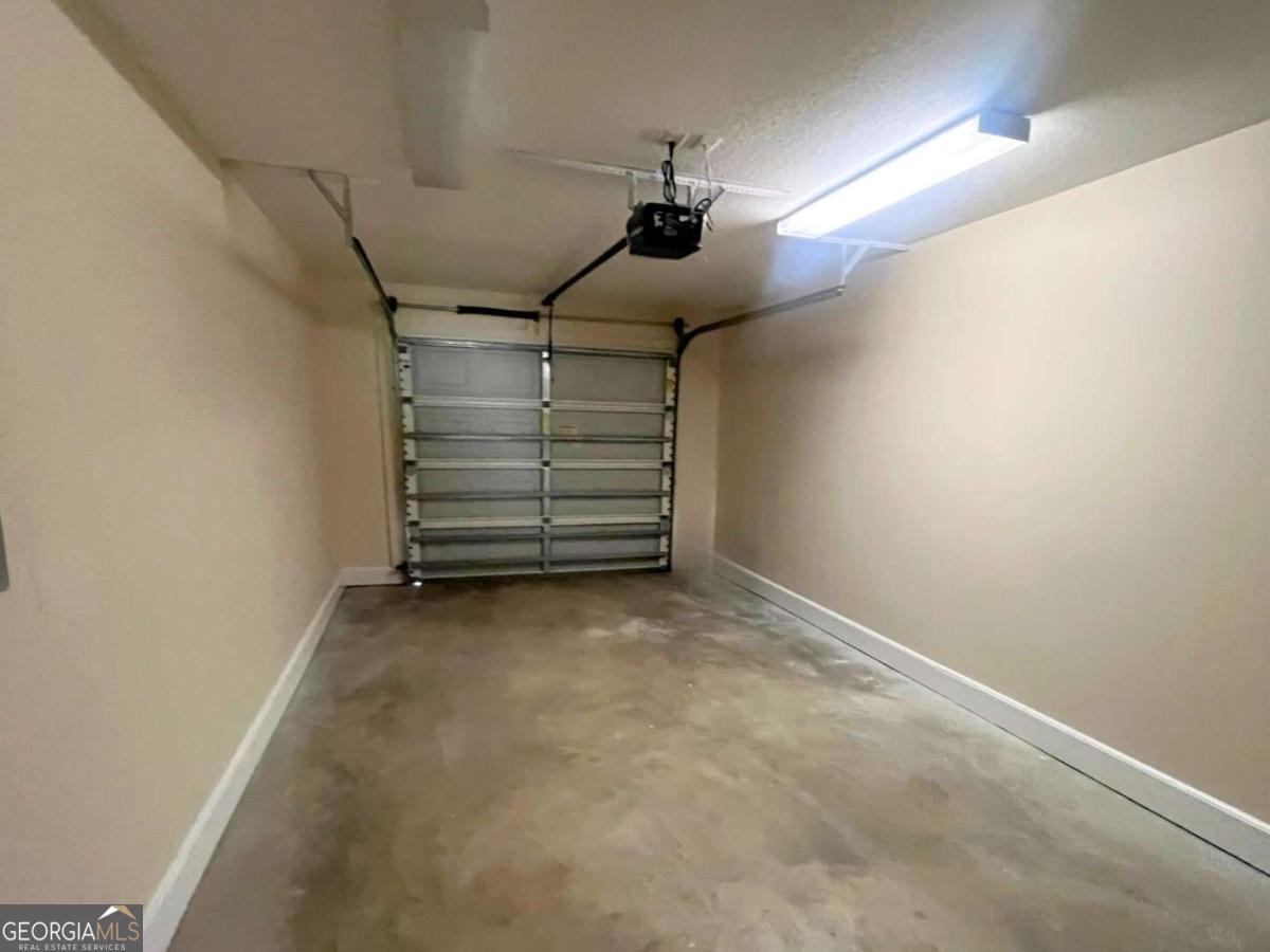 303 Gary Circle St. Marys, GA 31558 - Photo 33 of 42 a view of room and stairs