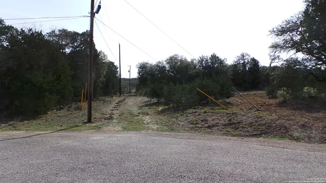 $299,900 | 325 Vista View Drive, Boerne, TX 78006