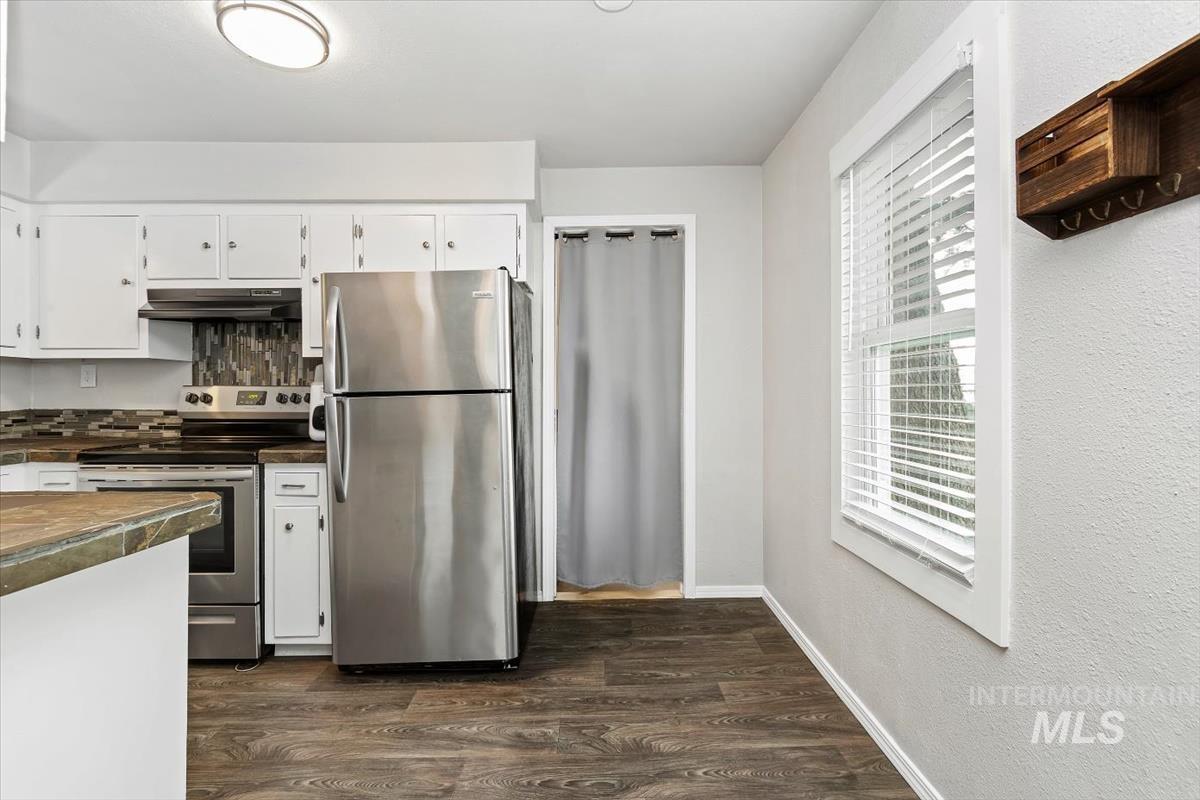 116 Maple Street Nampa, ID 83686 - Photo 11 of 43